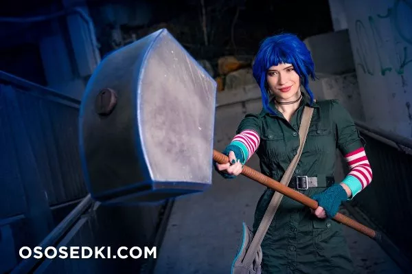 Nichameleon | Ramona Flowers - 40