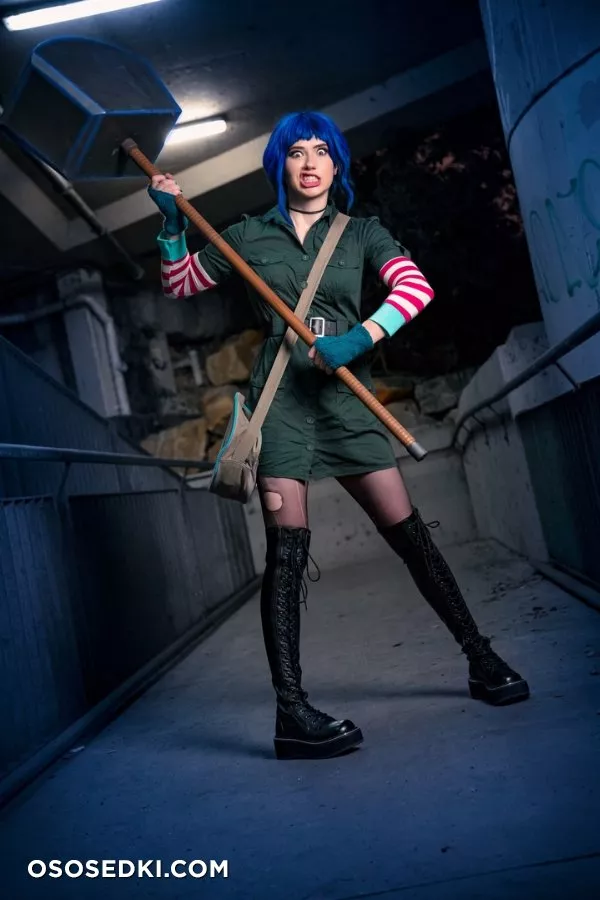 Nichameleon | Ramona Flowers - 44