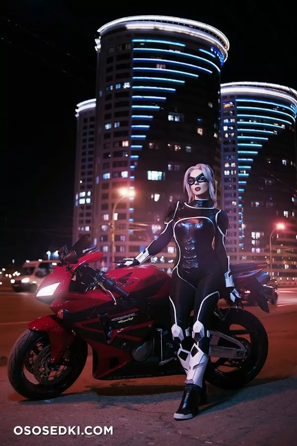 AGflower | Catwoman - 59