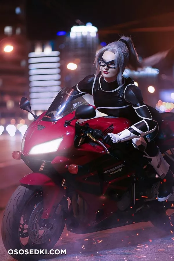 AGflower | Catwoman - 60