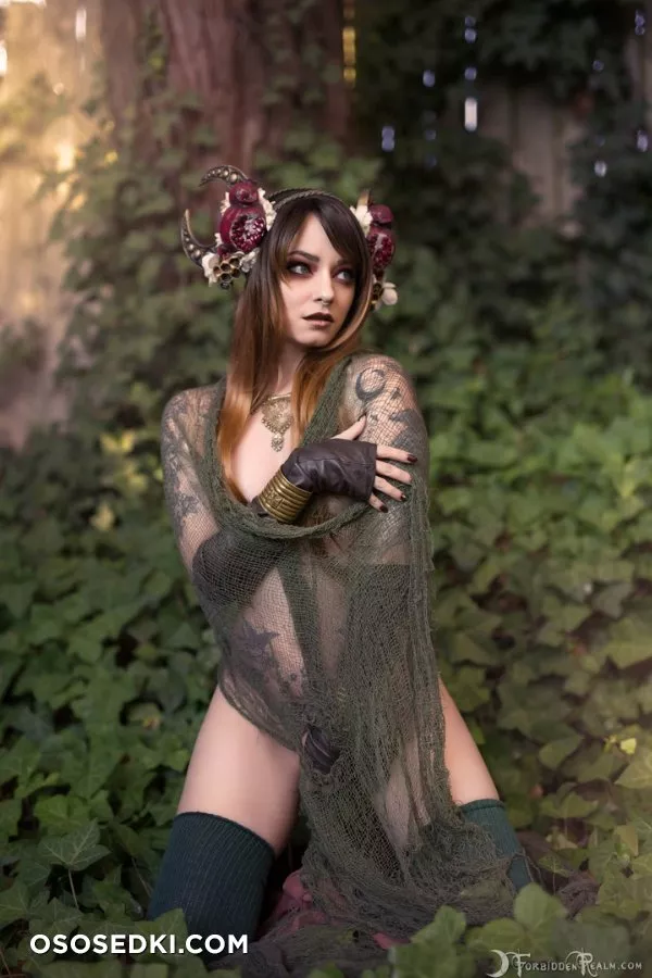 Genevieve - 385