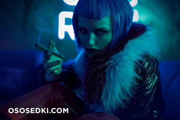 Lada Lyumos. Evelyn Parker. Cyberpunk 2077 - 19