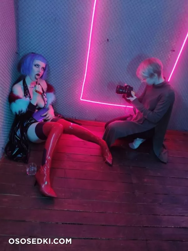 Lada Lyumos. Evelyn Parker. Cyberpunk 2077 - 52
