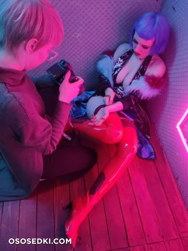 Lada Lyumos. Evelyn Parker. Cyberpunk 2077 - 53