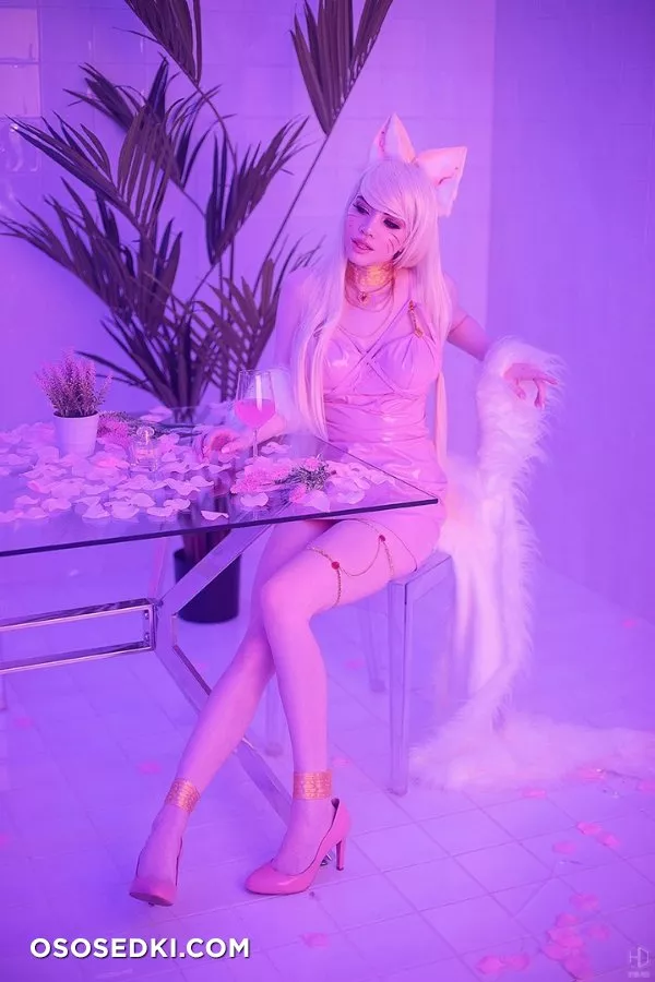 Mia | Ahri - 10