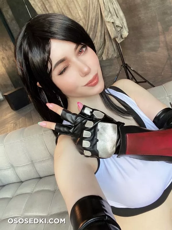 Alina Becker - Tifa Nurse - 112