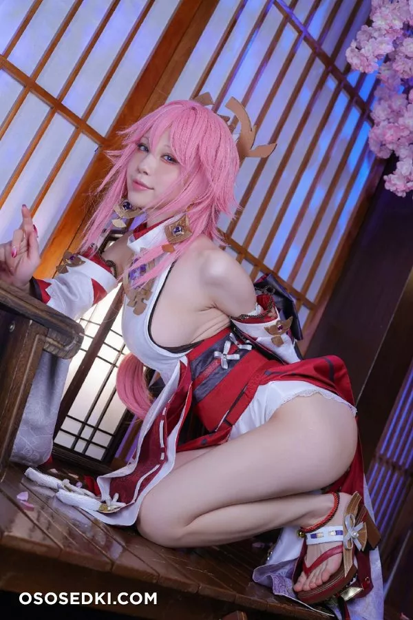 Aqua | Yae Miko - 18