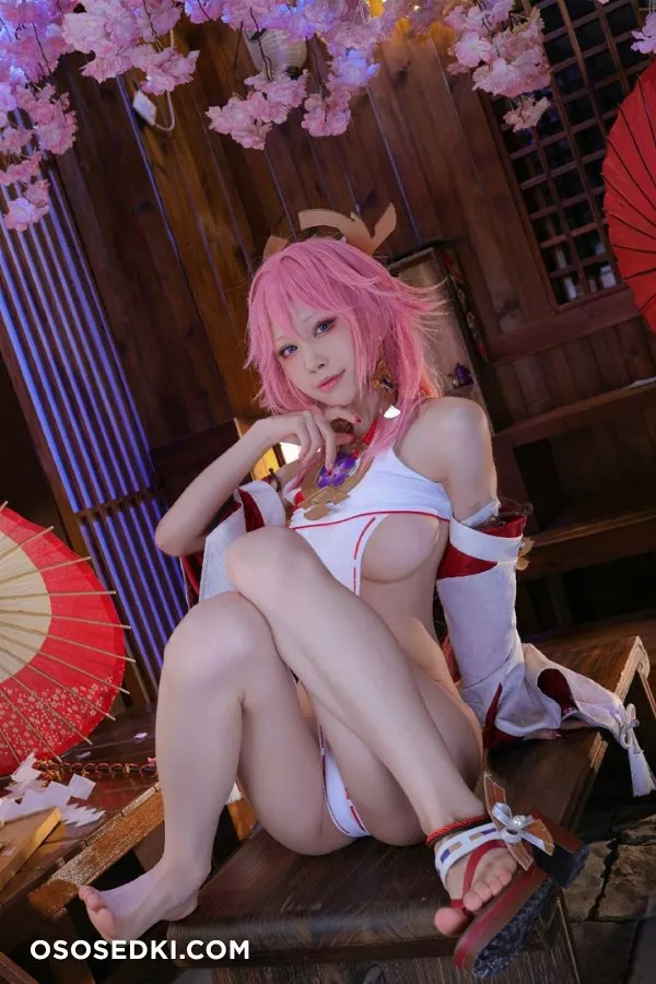 Aqua | Yae Miko - 29