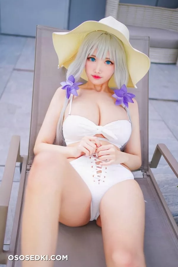 KaYa Huang | Illustrious - 10
