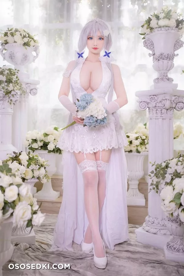 KaYa Huang | Illustrious - 64