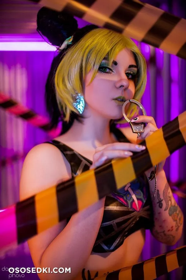 Bizarre Deer | Jolyne Cujoh - 16
