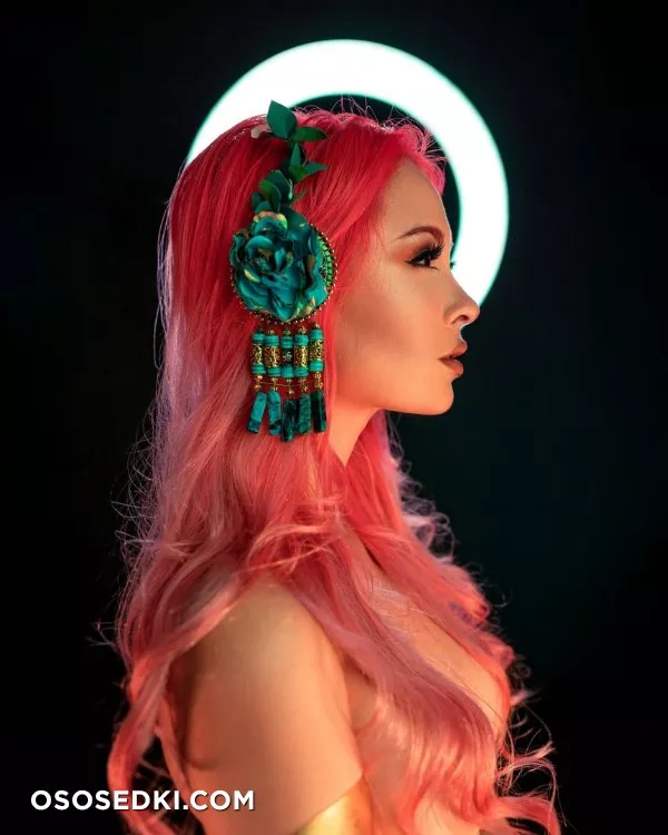 Aphrodite by Hendo Art - 15