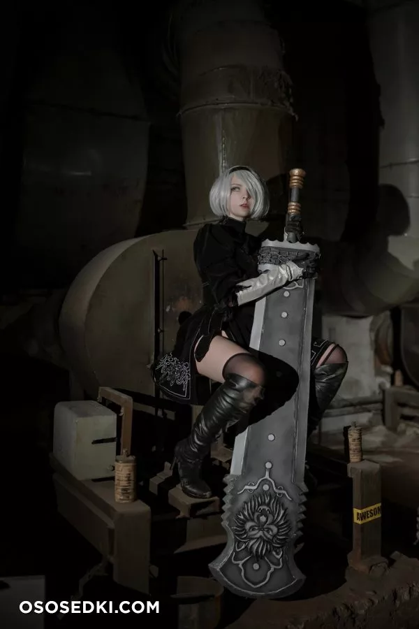 Bizarre Deer | 2B - 13