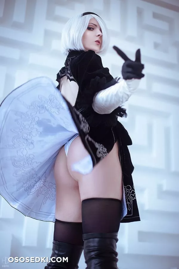 Bizarre Deer | 2B - 14