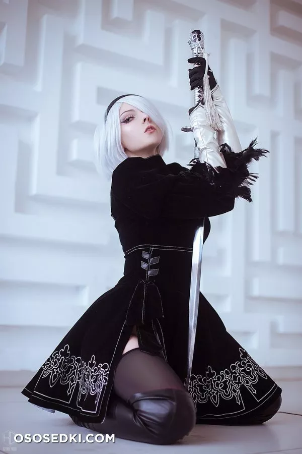 Bizarre Deer | 2B - 16