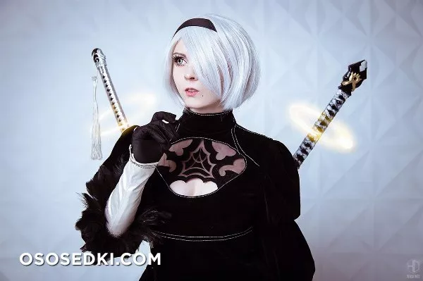 Bizarre Deer | 2B - 20
