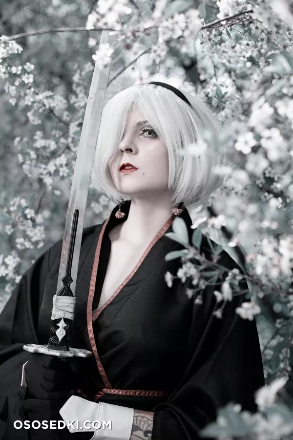 Bizarre Deer | 2B - 50
