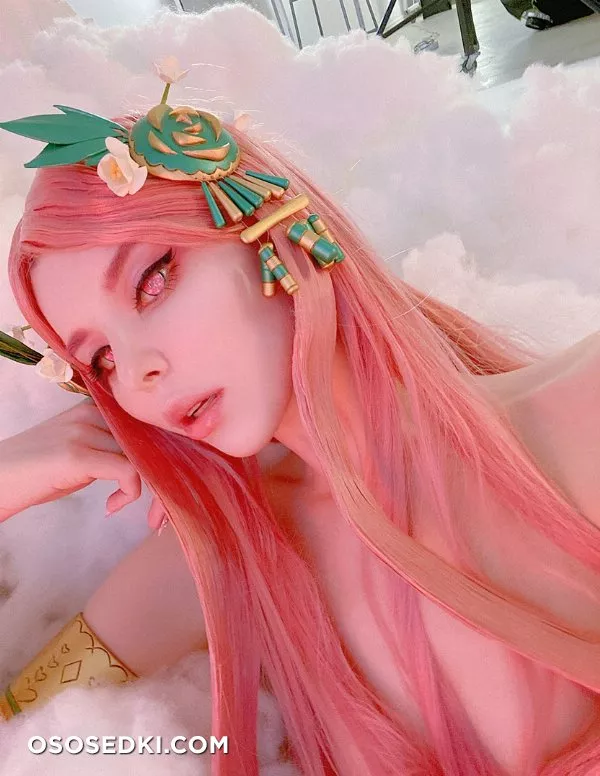 Vinnegal | Aphrodite (Hades) - 26
