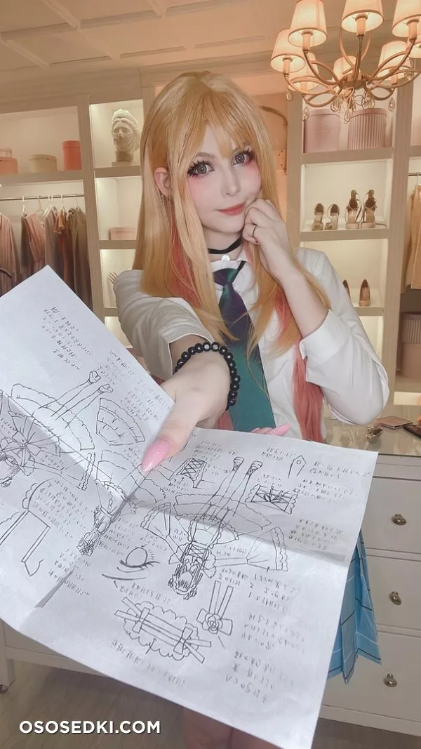 Tsuki Desu | Marin - 53