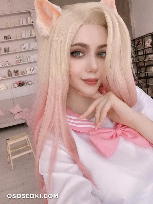 Alina Becker | Ahri - 76