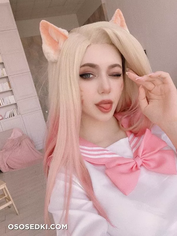 Alina Becker | Ahri - 84