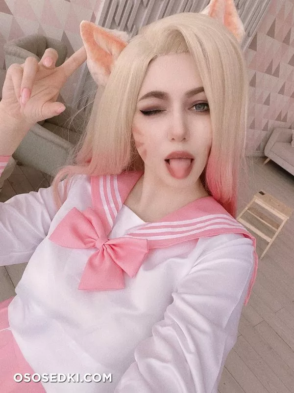 Alina Becker | Ahri - 86