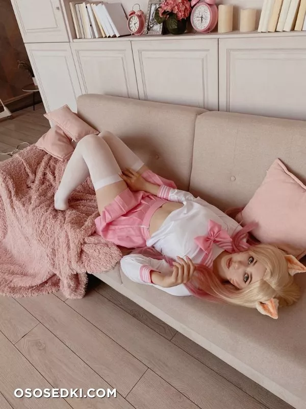 Alina Becker | Ahri - 128