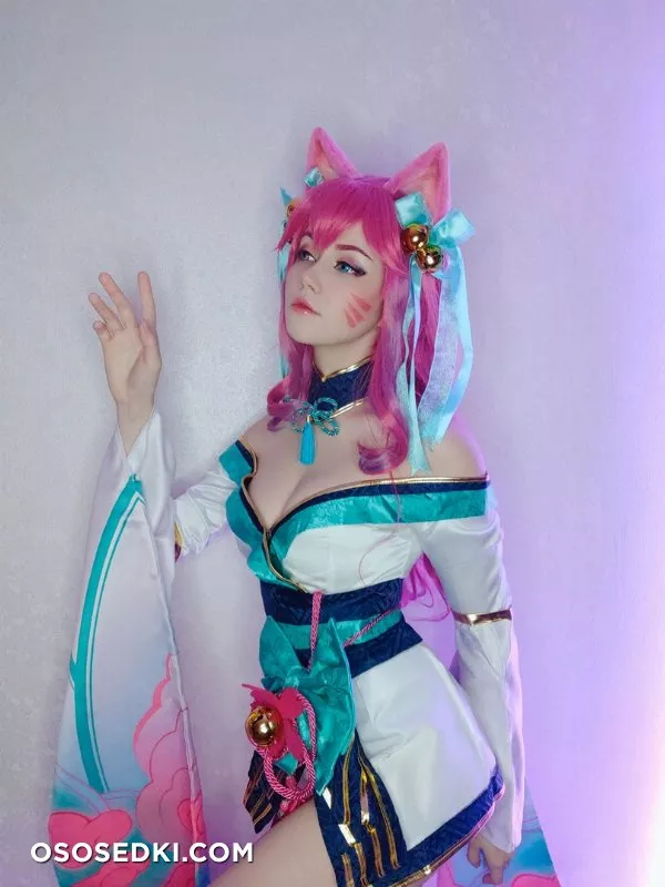 Komori | Ahri - 17