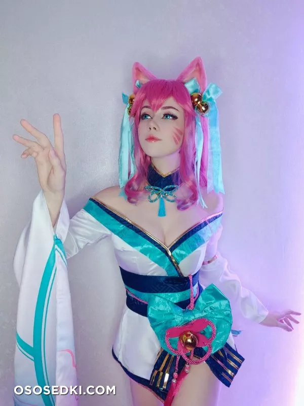 Komori | Ahri - 20