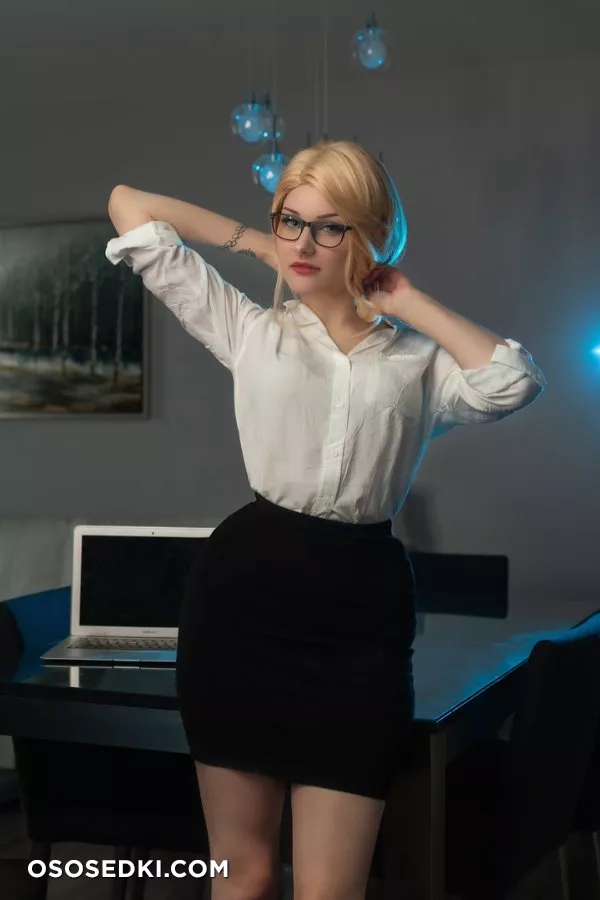 Ri Care | Supergirl - 13