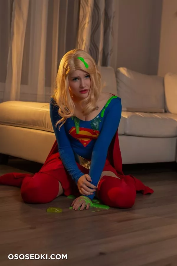 Ri Care | Supergirl - 49