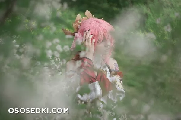 Bizarre Deer | Yae Miko - 11