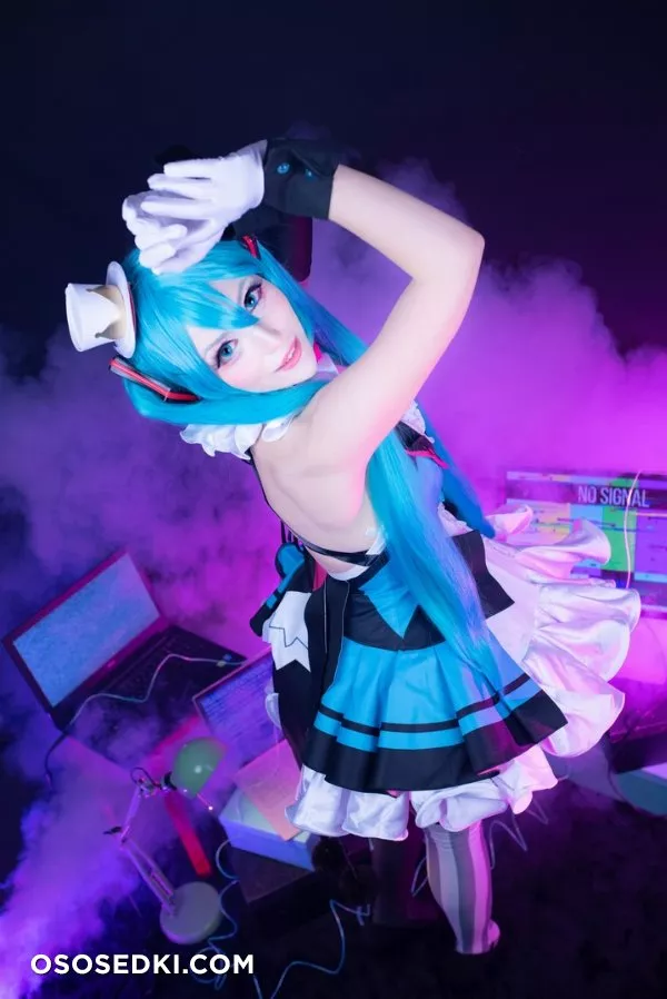 Katyuska Moonfox | Hatsune Miku - 8
