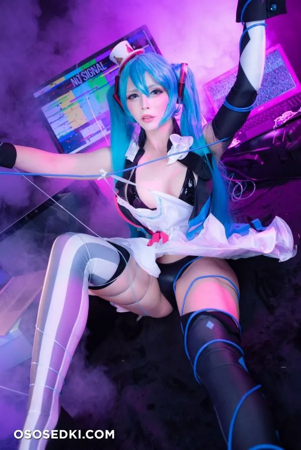 Katyuska Moonfox | Hatsune Miku - 20