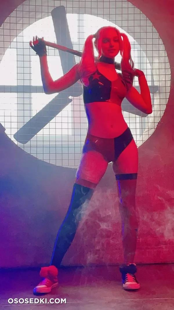 Harley Quinn latex by Shirogane Sama - 74