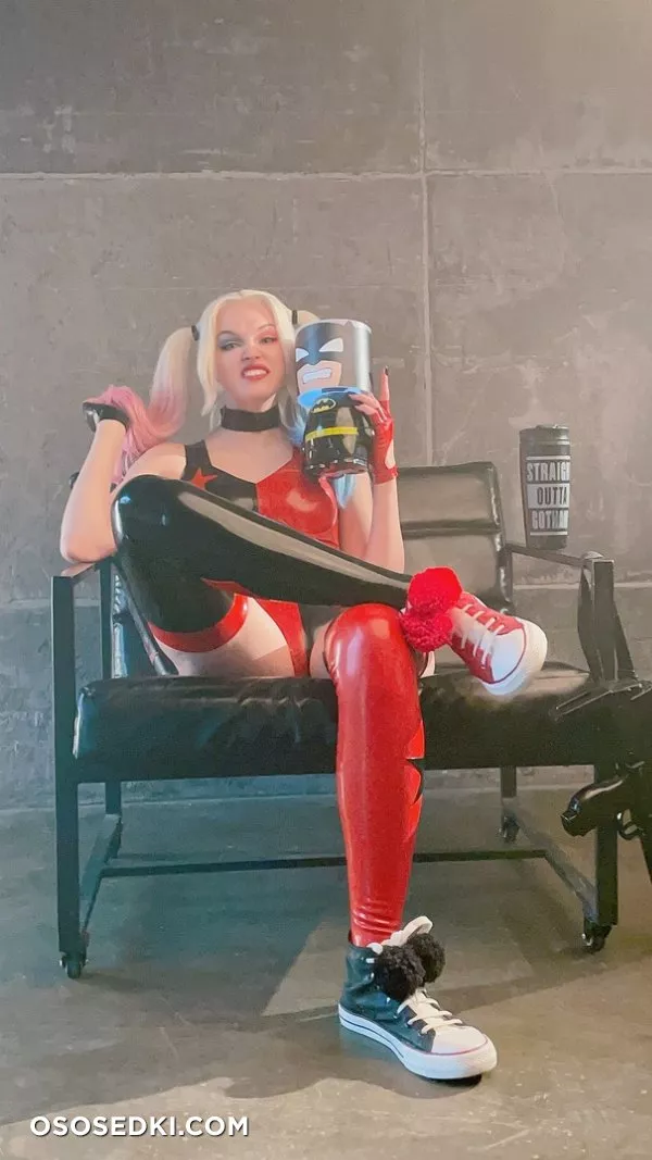 Harley Quinn latex by Shirogane Sama - 96