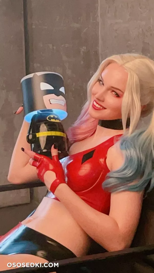 Harley Quinn latex by Shirogane Sama - 108