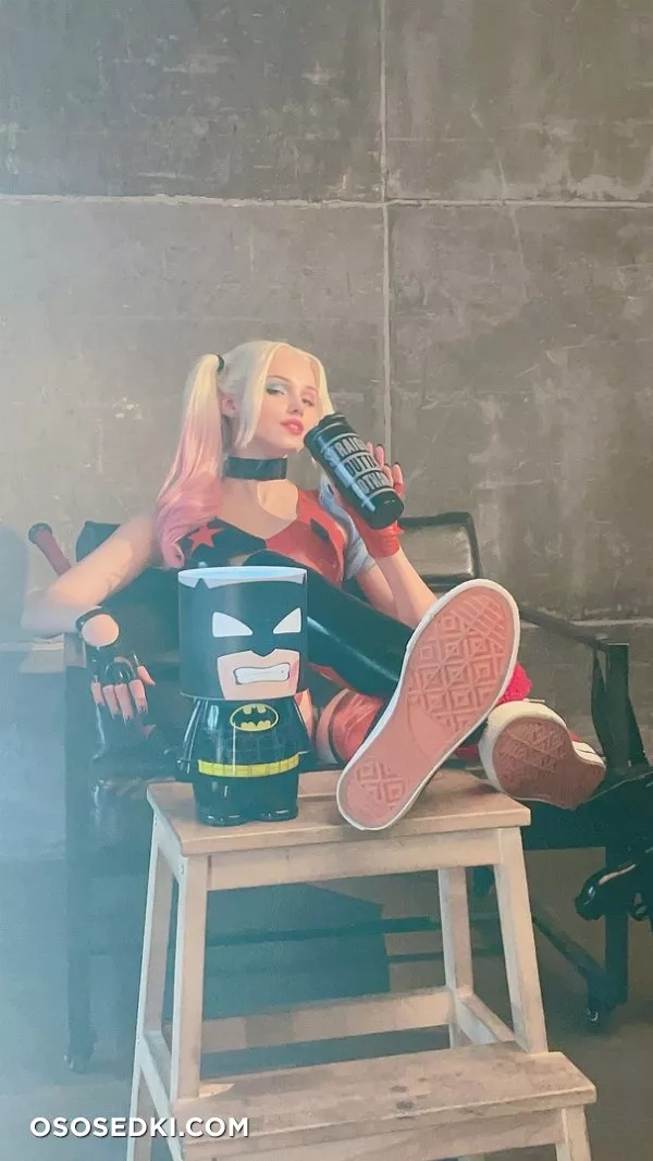 Harley Quinn latex by Shirogane Sama - 109