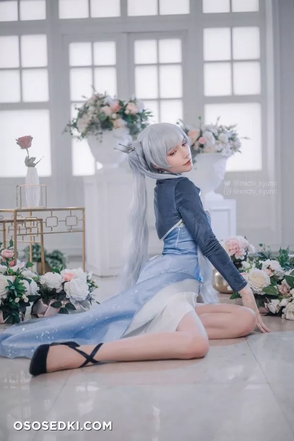 Michi Kyunn | Weiss - 10