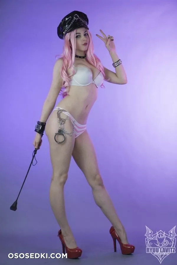 Ryuu Lavitz - 19