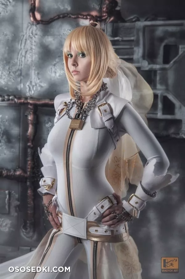 Helly von Valentine - 5