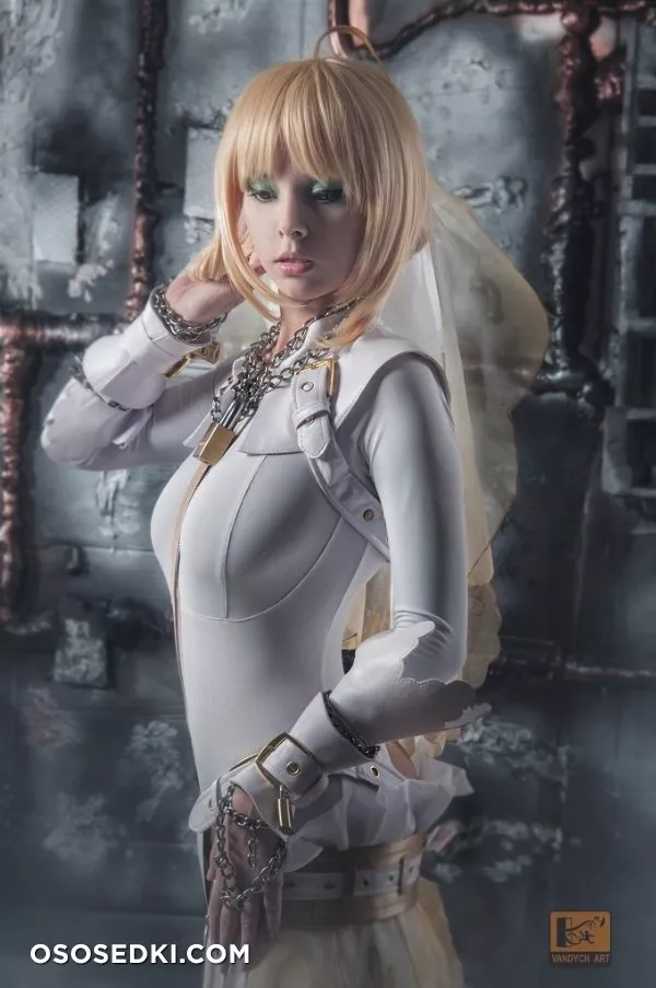 Helly von Valentine - 11