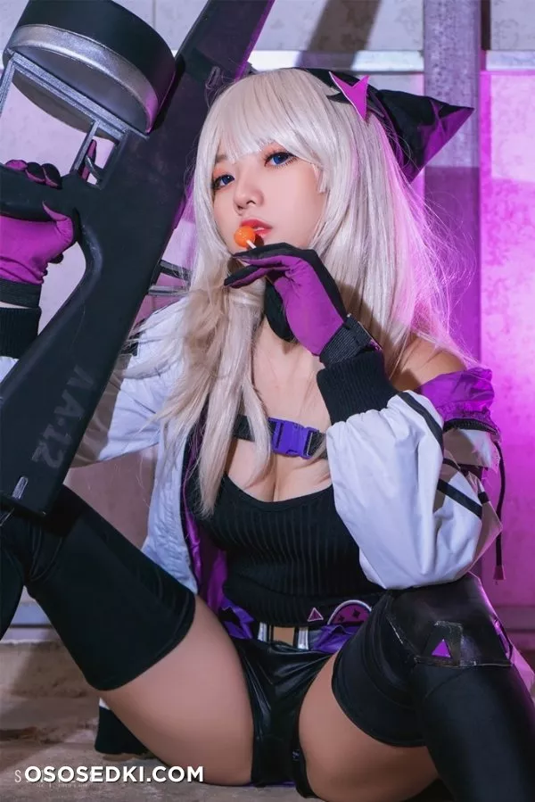 Messie Huang - 93