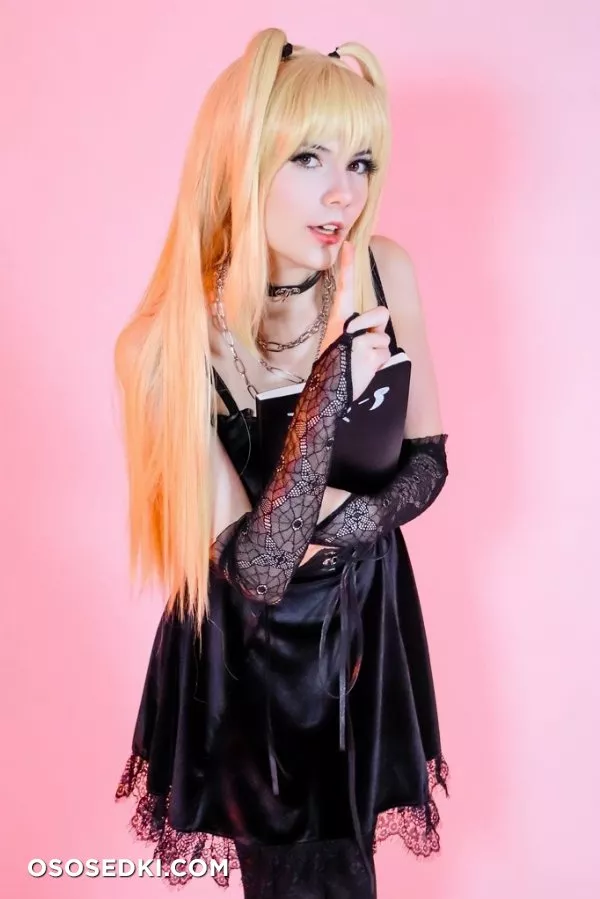 Meggii - 12