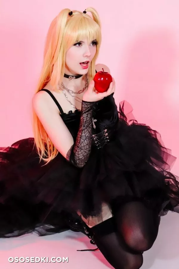 Meggii - 19