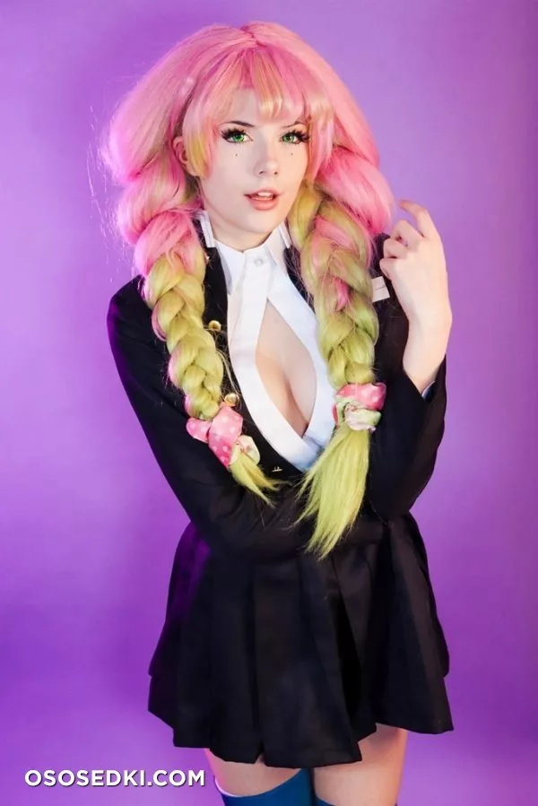 Meggii - 53