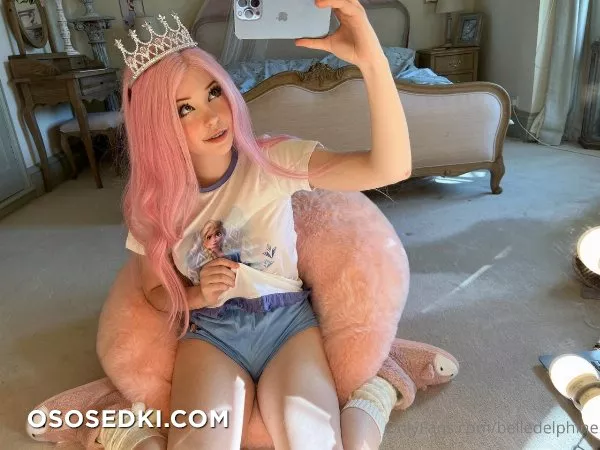 Belle Delphine Princess - 37