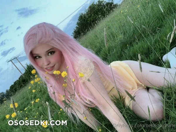 Belle Delphine Running in the field - 35
