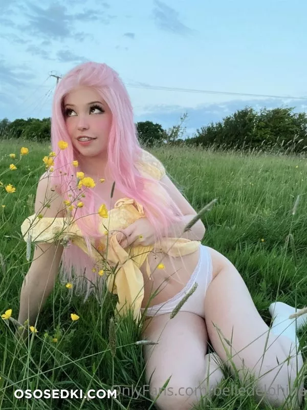Belle Delphine Running in the field - 36