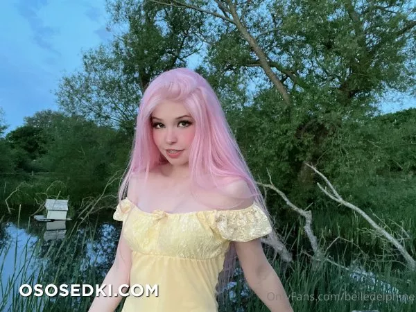 Belle Delphine Running in the field - 77